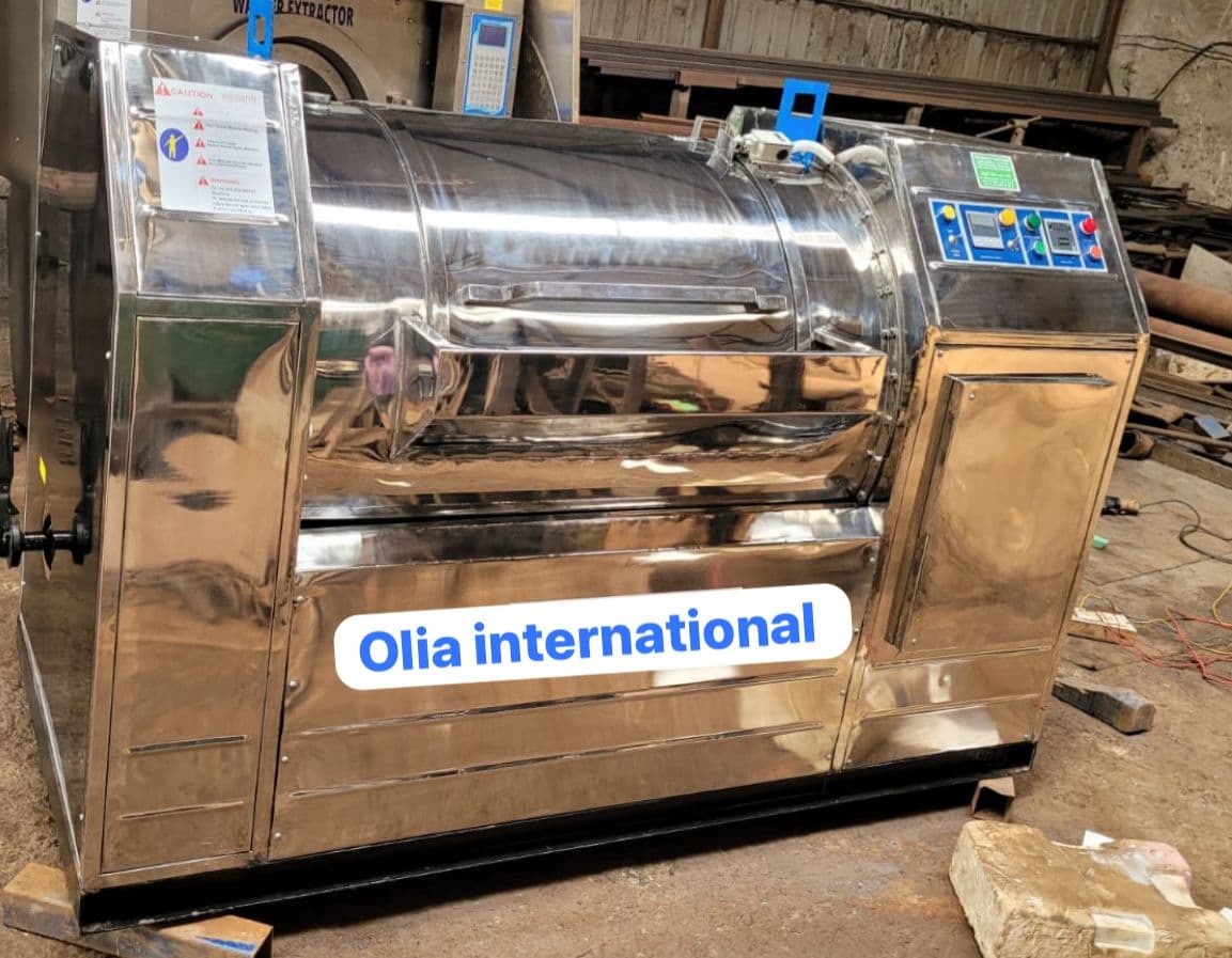 Professional industrial washing equipment with premium finish